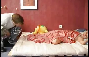 きれいな環境の男は妻の恐怖を魅了する 無料 動画 女性 h