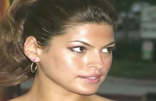 ブロンドの女の子は興奮を得るために彼女と幸せです エロ 動画 エロメン