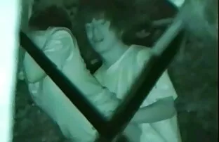 ロシアの女の子となることを決定した温浴 女性 が 見る h 動画