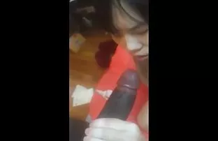 彼女は彼を縛って、罰則で彼を並べる方法を彼に示しました 女性 用 オナニー 無料