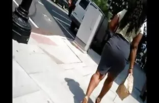 細いリックスワーカーがmasturbating 女性 の ため の h 動画