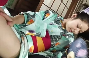 マッサージの後、女の子は吸う方法を疑問に思う 女の子 の ため の セックス 動画